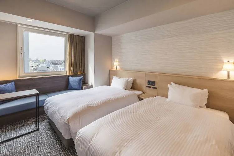 Sotetsu Grand Fresa Takadanobaba