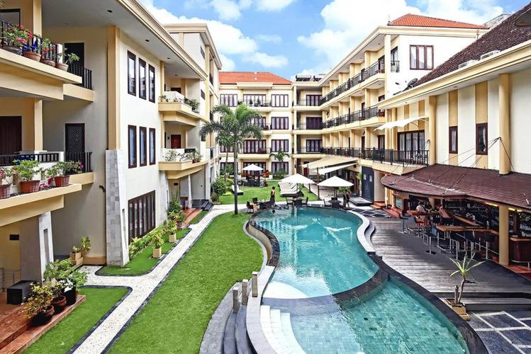 Kuta Townhouse Apartments