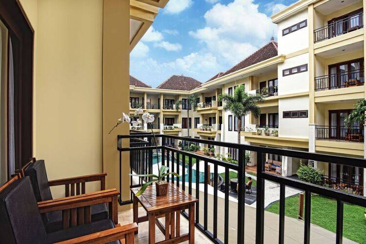 Kuta Townhouse Apartments