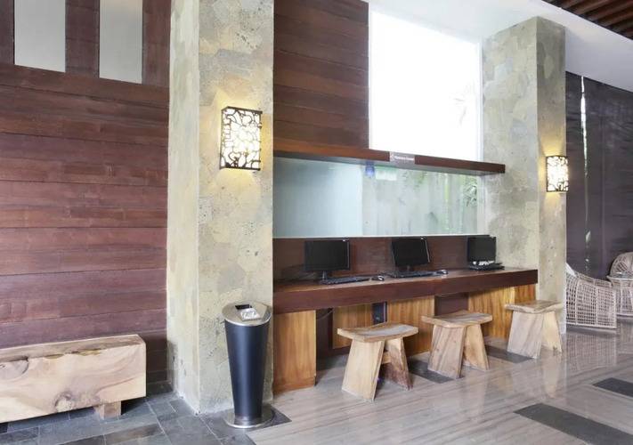 Grand Ixora Kuta Resort