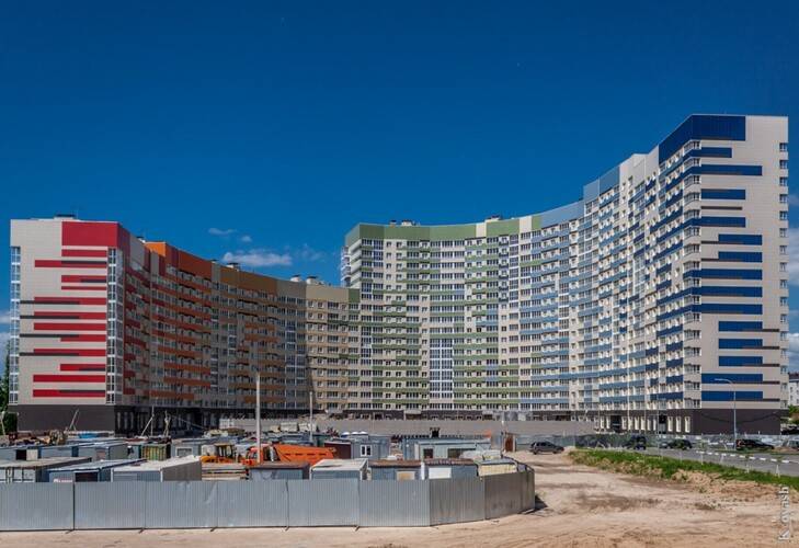 Apartment De Luxe На Павлюхина (Апартаменты Делюкс На Павлюхина 108б)