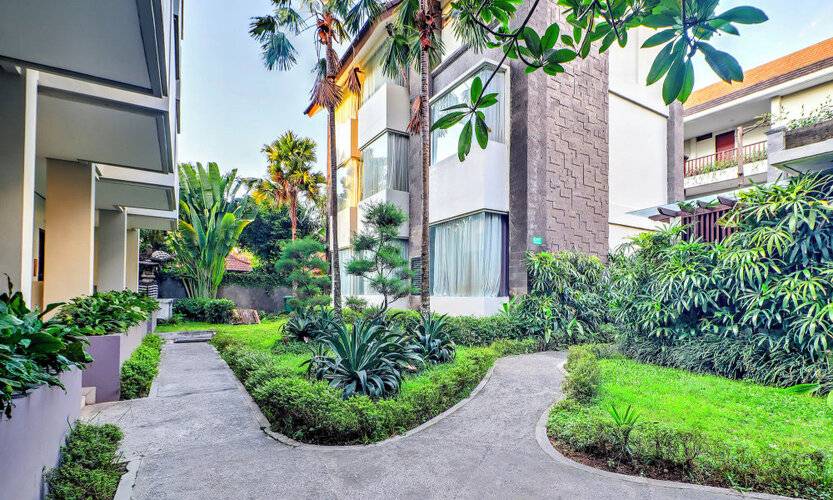 Palette Signature Hotel