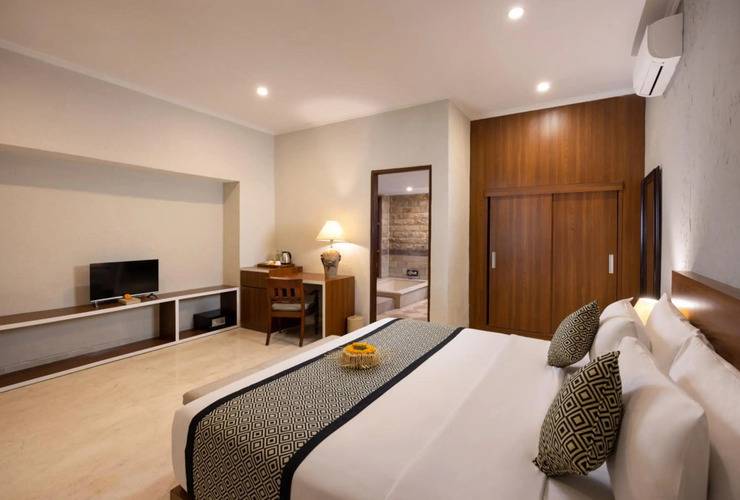 Tapa Tepi Kali By Pramana