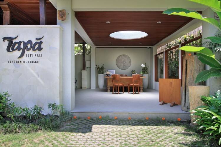 Tapa Tepi Kali By Pramana