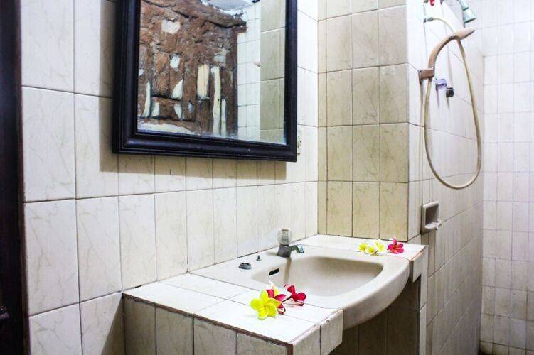 Berlian Beach Inn Kuta