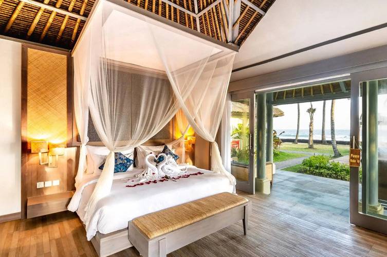 Nirwana Beach & Resort