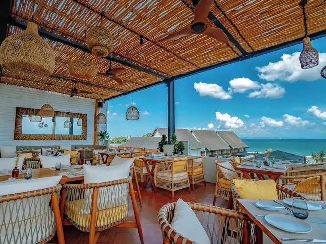 Secana Beachtown Resort & Residences