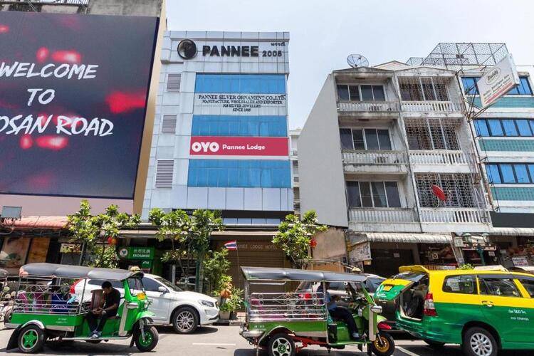 Oyo 482 Pannee Lodge Khaosan