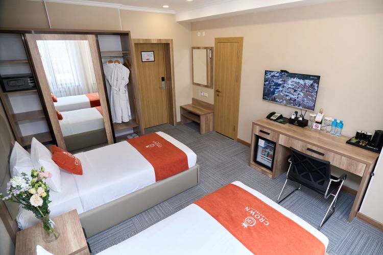 Crown Hotel Bishkek Hotel