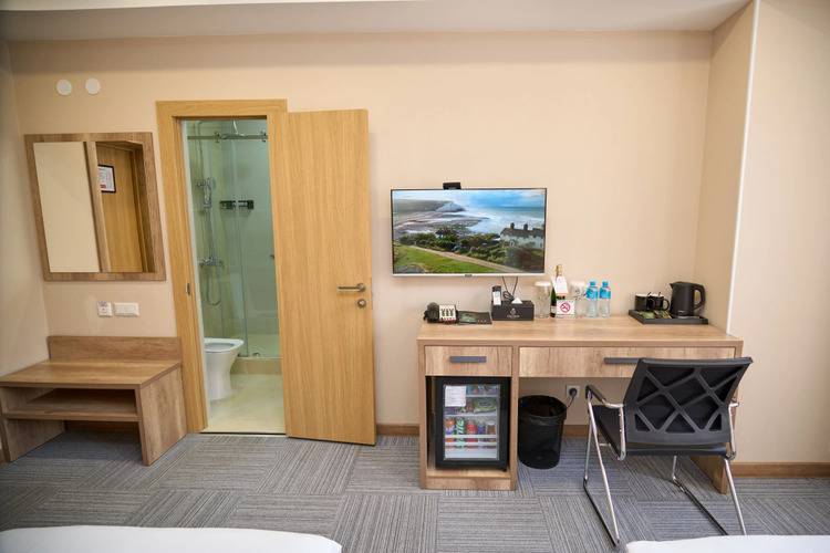 Crown Hotel Bishkek Hotel