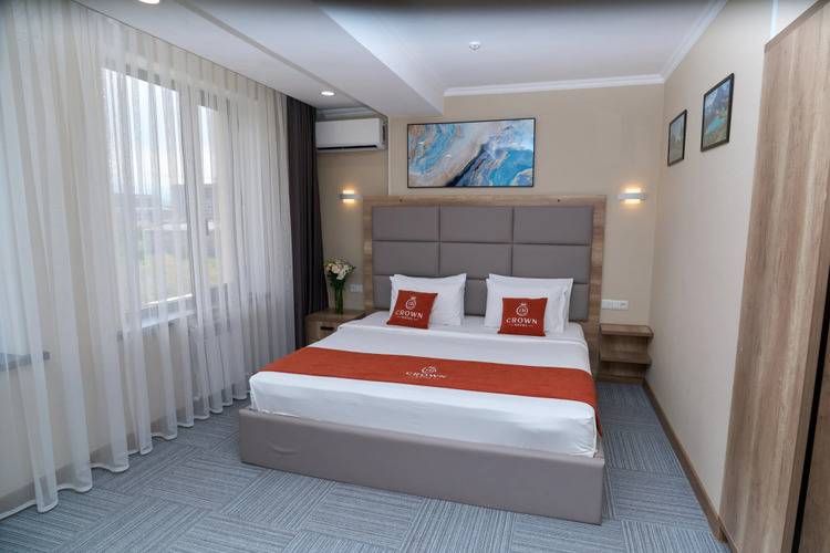 Crown Hotel Bishkek Hotel