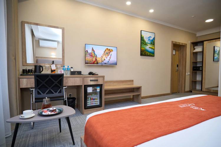 Crown Hotel Bishkek Hotel