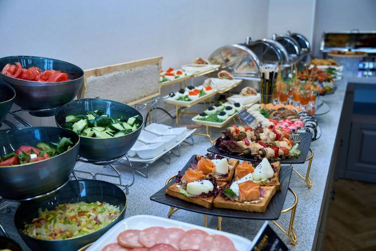 Crown Hotel Bishkek Hotel