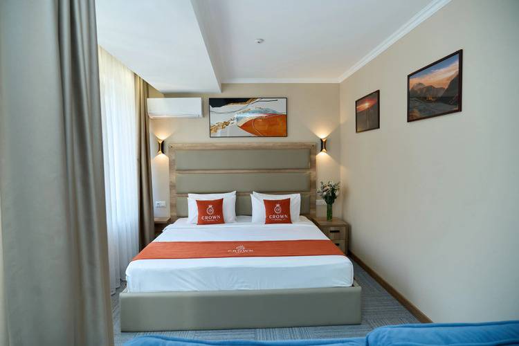 Crown Hotel Bishkek Hotel