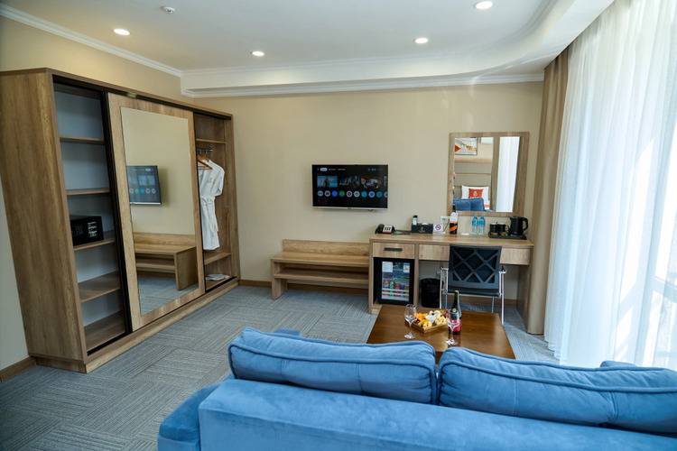 Crown Hotel Bishkek Hotel