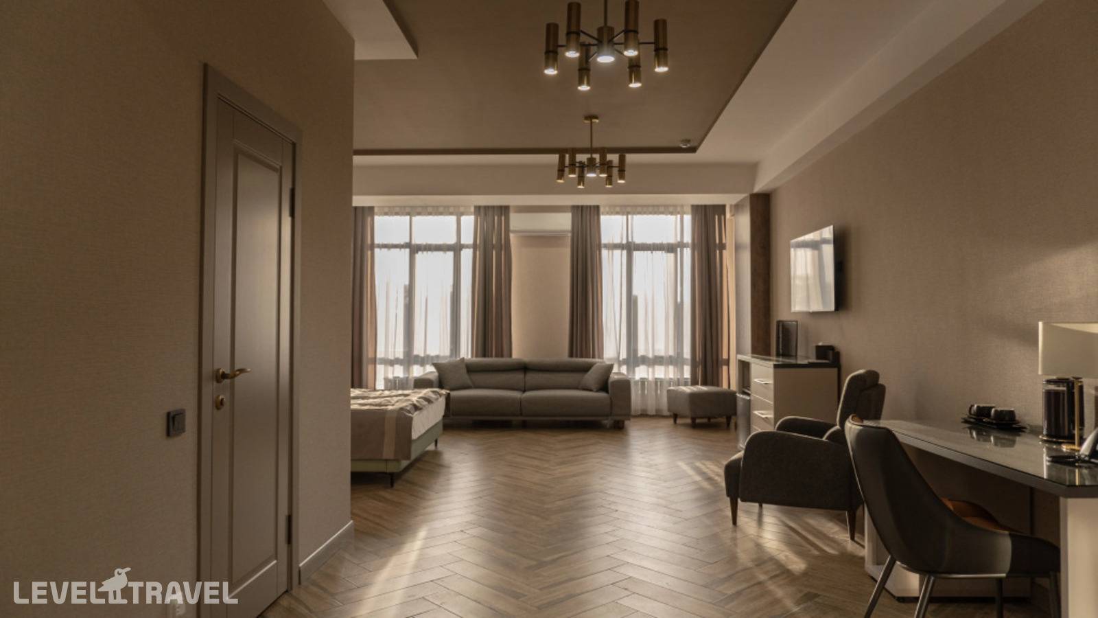 фотографии отеля Five Hotel в Киргизия(Бишкек) - фото №1