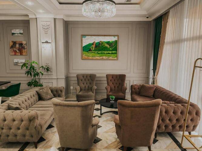 Resident Hotel