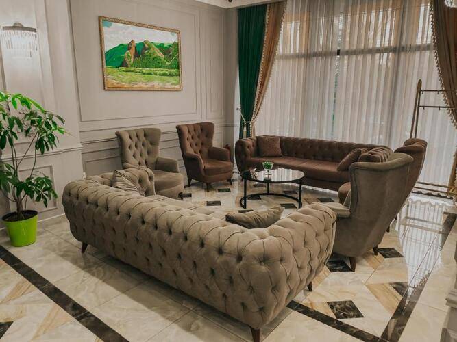 Resident Hotel