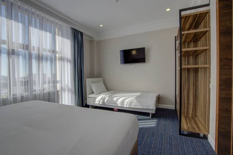 Resident Hotel
