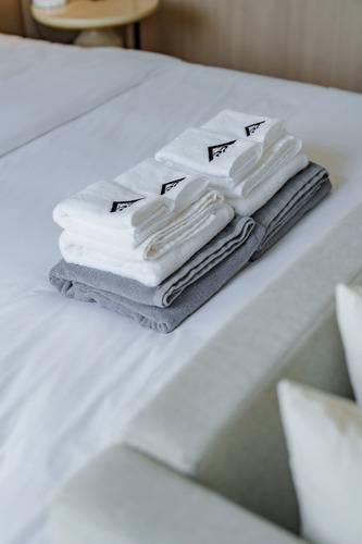 Апартаменты Wyndham Gardens Elegant Studio Forrest View 2228