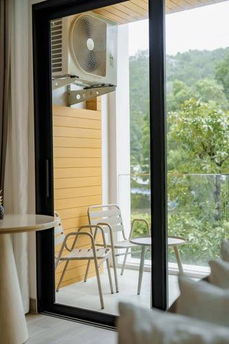 Апартаменты Wyndham Gardens Elegant Studio Forrest View 2228