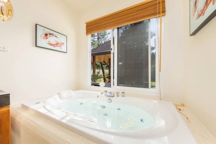 Вилла Emilia 3br Private Pool Naiharn