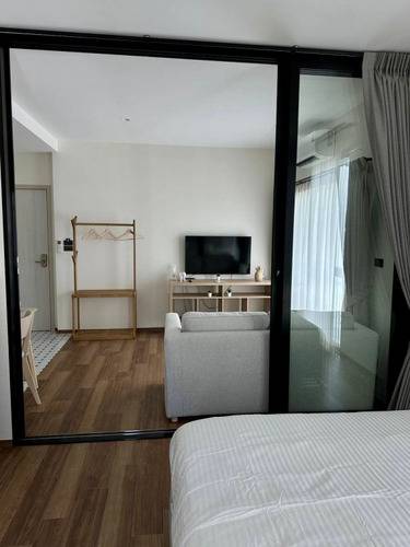 Апартаменты Title Halo 1