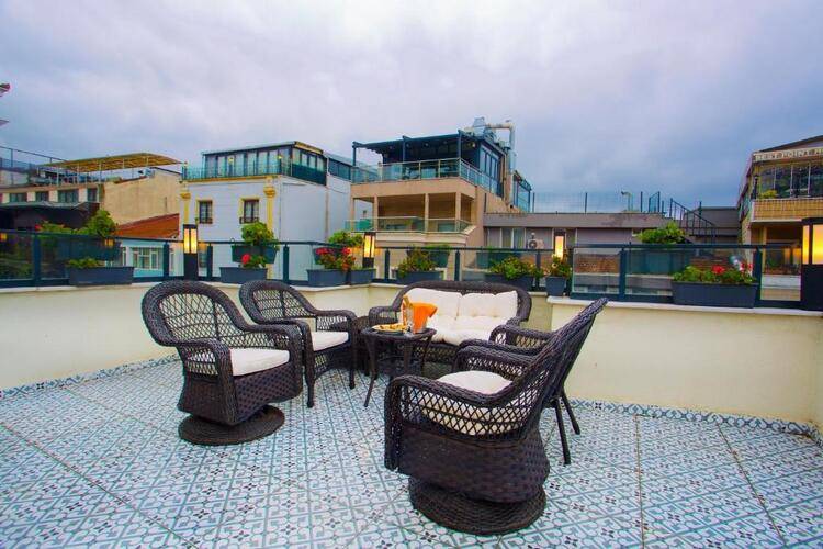 La Vida Hotel Special Class