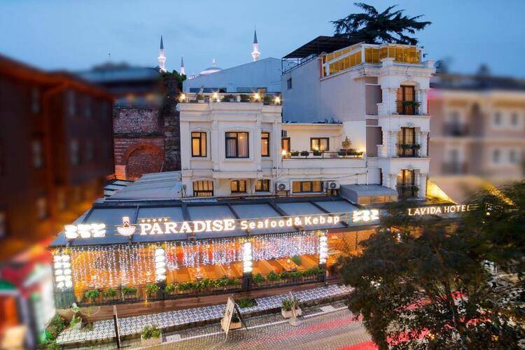 La Vida Hotel Special Class