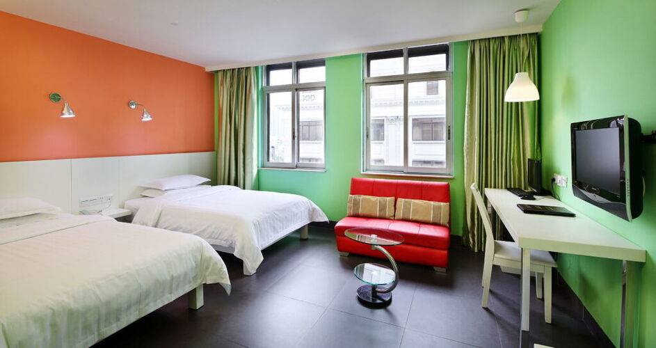 Ln White House Hotel