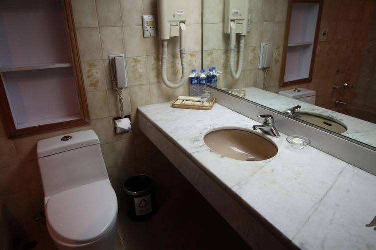 Guangzhou Hotel - Canton Fair Free Shuttle Bus