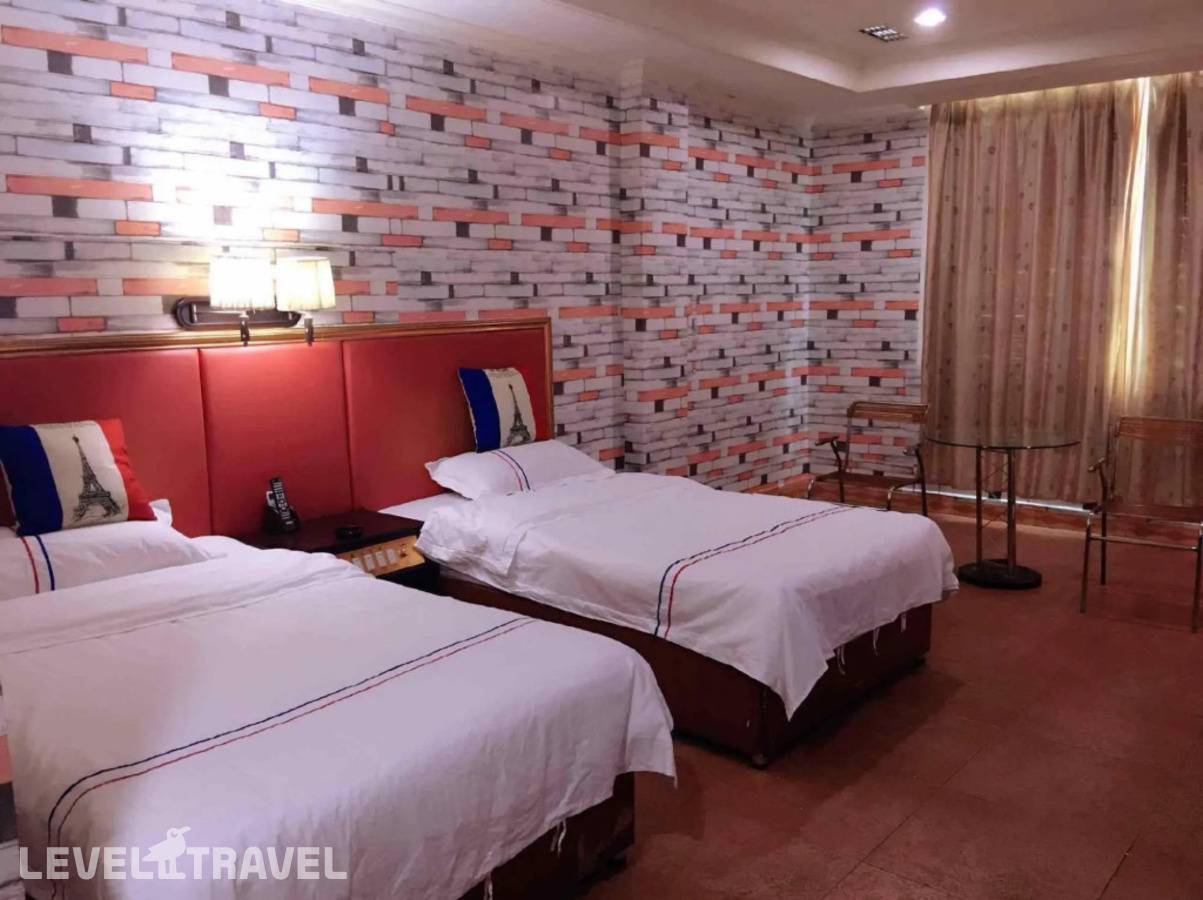 Отель Xinhui Hotel — Гуанчжоу, Китай