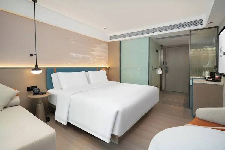 Yizhi Hotel Changgang Metro Station - Free Shuttle Bus During Canton Fair