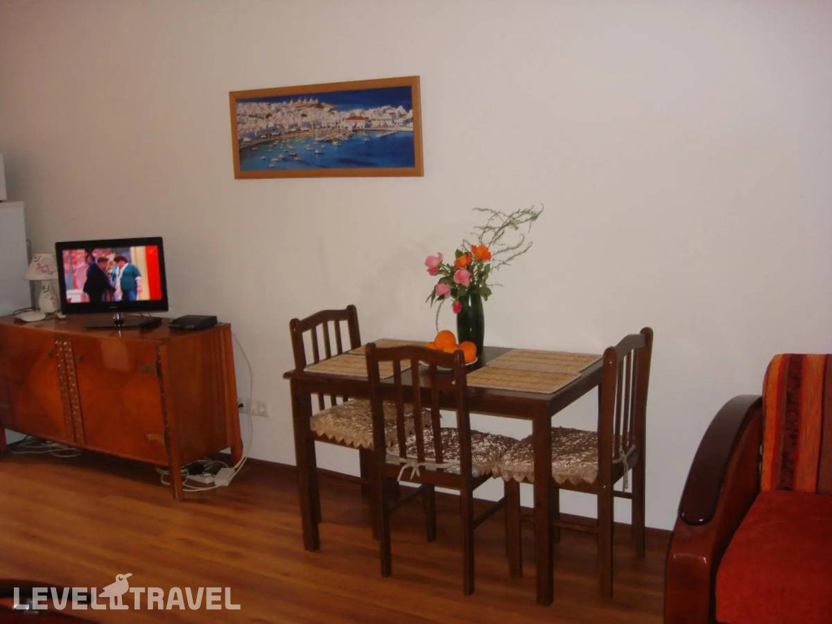 фотографии отеля Апартаменты На Улице Абазгаа 43/1 в Абхазия(Гагра) - фото №3