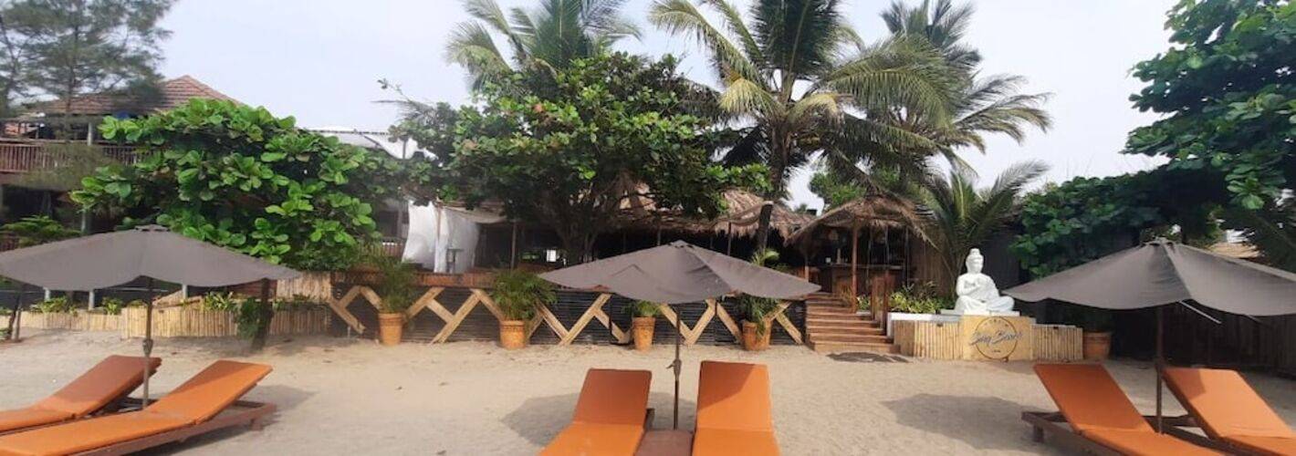 Sinq Beach Morjim