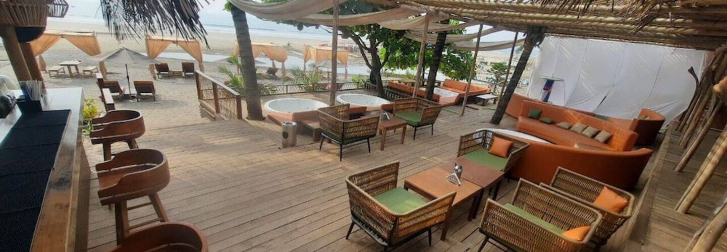 Sinq Beach Morjim