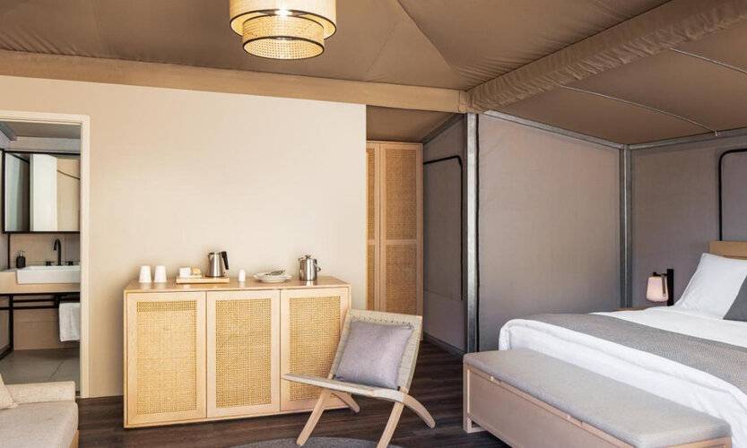 Moon Retreat By Sharjah Collection