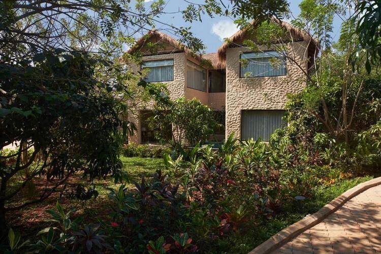 Larisa Hotel & Resort