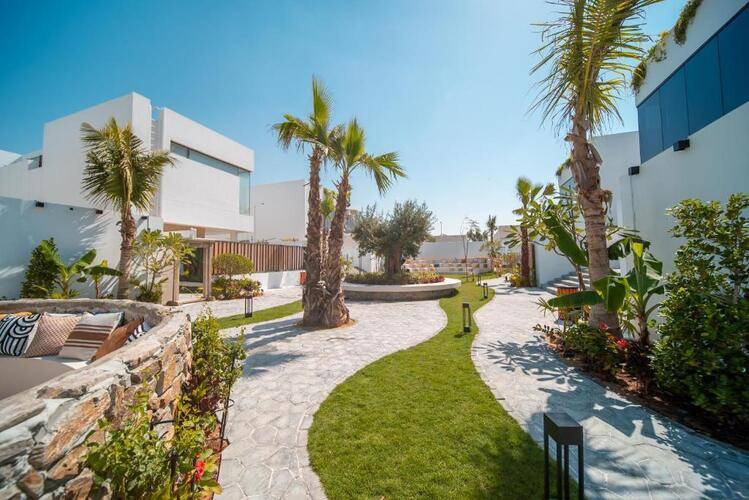 Nas House Private Villas