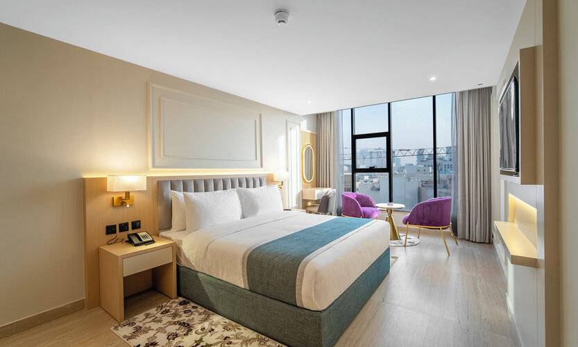 Grand Ambassador Hotel