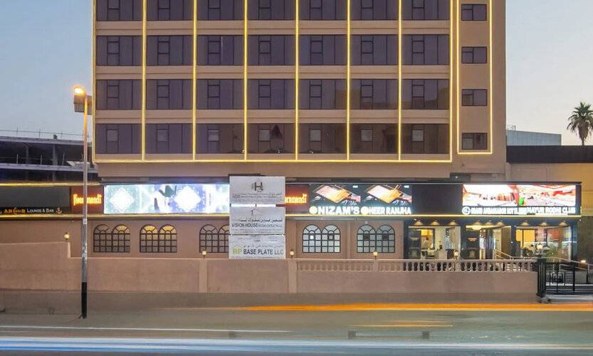 Grand Ambassador Hotel