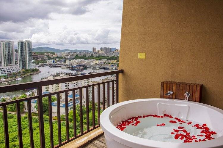 Grand Metropark Bay Hotel Sanya
