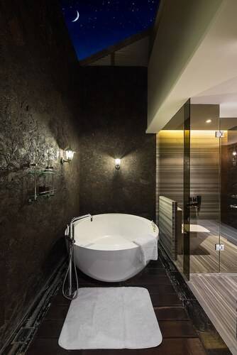 Sanya Visun Royal Yacht Hotel