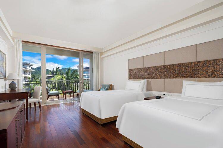 Swissôtel Sanya Yalong Bay