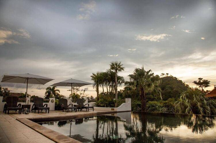 Отель Ao Nang Colors - Aonang Beach