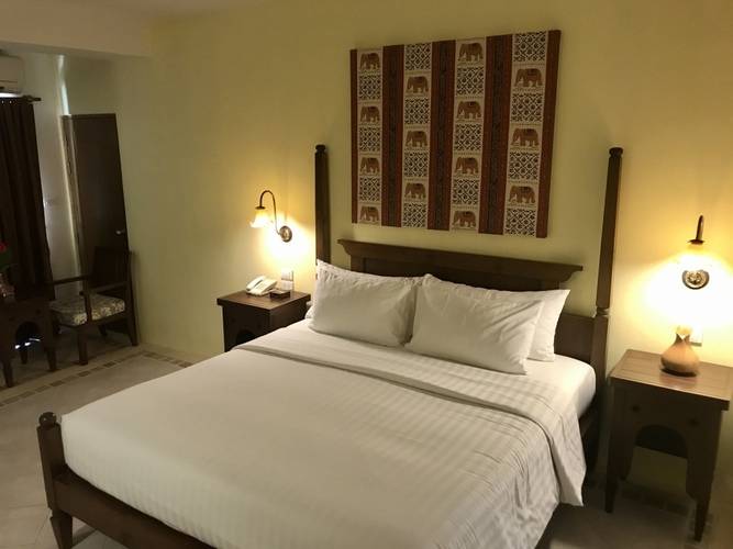 Отель Ao Nang Colors - Aonang Beach