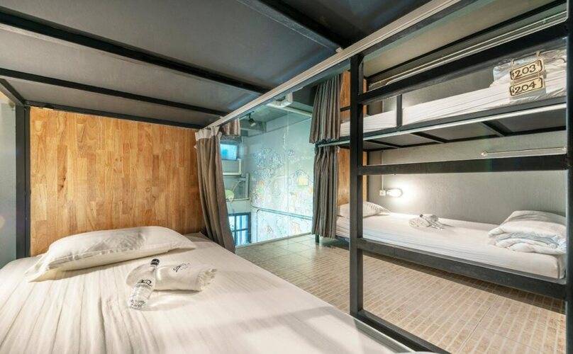 Sloth Hostel Don Mueang