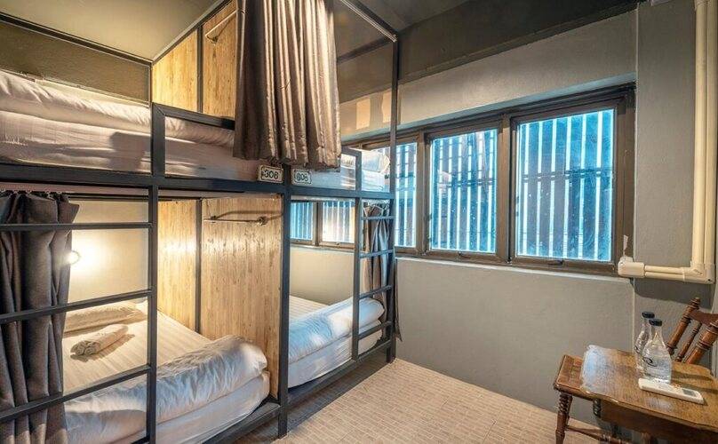 Sloth Hostel Don Mueang