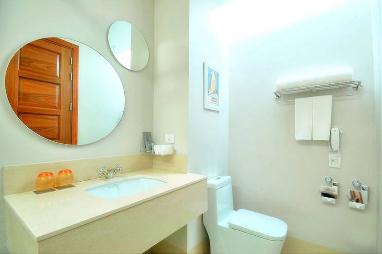 One One Bangkok Hotel