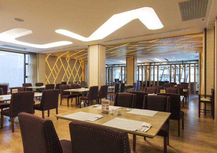 One One Bangkok Hotel